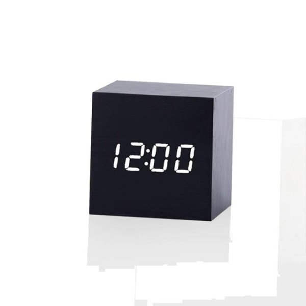 Vækkeur i træ med LED-display - Svart / Hvid