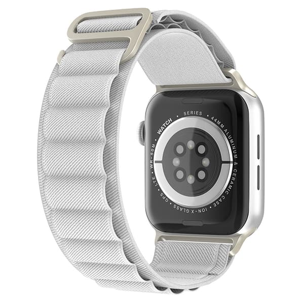 Apple Watch 42/44/45/46/49 mm Armband Alpine Pro Loop Starlight