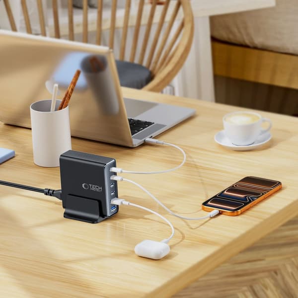 Tech-Protect 160W Laddstation USB-C / USB-A Svart