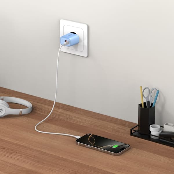 Tech-Protect 20W Väggladdare PD QC3.0 USB-C / USB-A Baby Blue