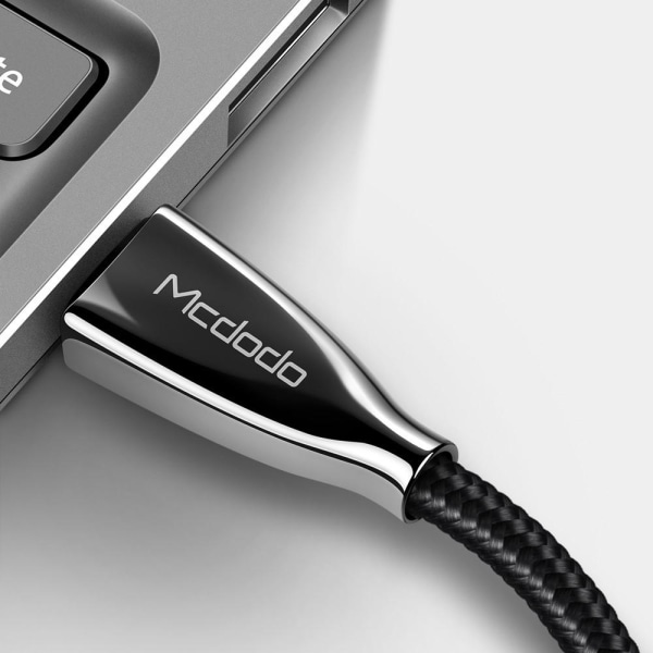 MCDODO Snabbladdning Flätad Nylon USB-C - USB-C 1.5 m - Svart Black Svart