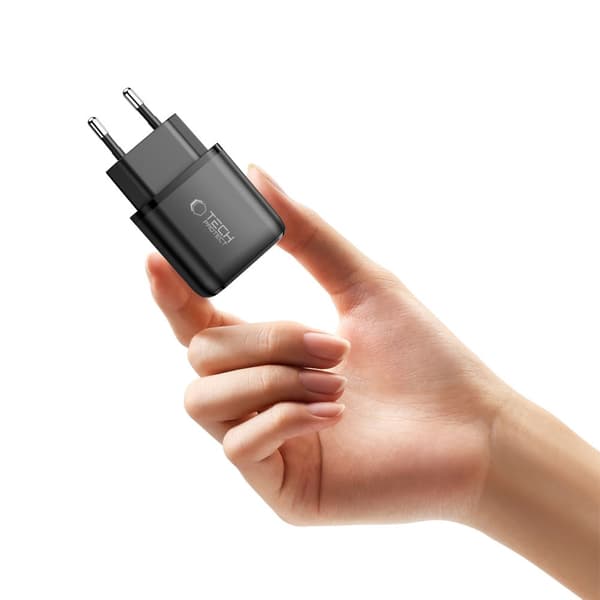 Tech-Protect 45W Väggladdare Inkl. USB-C - USB-C Kabel Svart