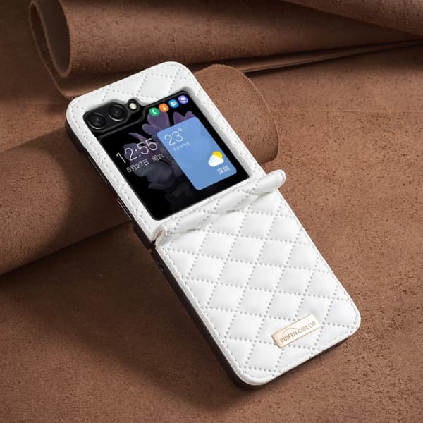 Galaxy Z Flip 6 / 7 FE Skal Diamond Textur Vit