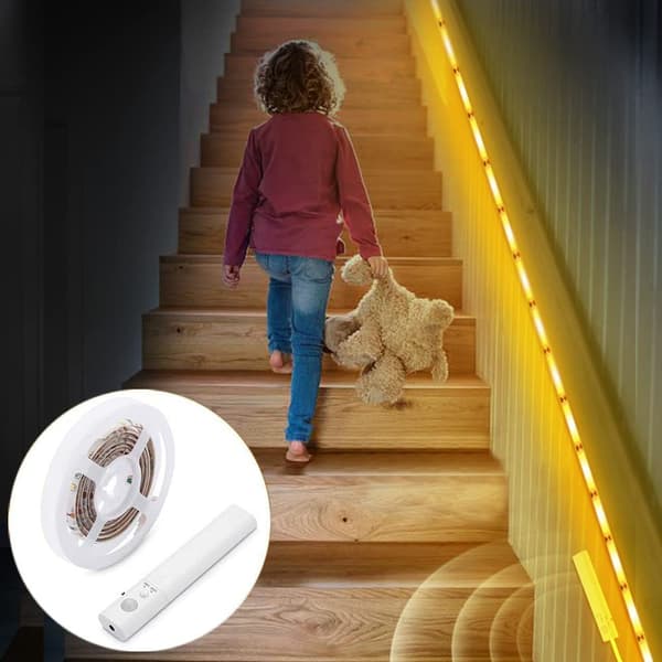 2-pak Trådløse Underskabslys, 10 LED Bevægelsessensorlys til Garderobe, med Magnetisk Strimmel, Batteridrevet, Varmt Lys