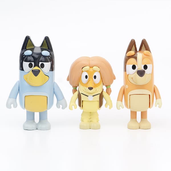 Paketti, jossa on 12 Bluey-perheen ja luokkatoverien hahmoa