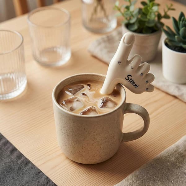 Funny Foot Toe Ceramic Straw, Handmade Ceramic Toe Straw for Coffee and Milkshakes Red Red