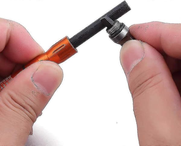 Compact Fire Starter, Replaceable Threaded Ferrocerium Rod Flint Fire Steel Magnesium Rod, Emergency Survival Kit, Camping, Hiking, Bushcraft (2 pcs, orange)