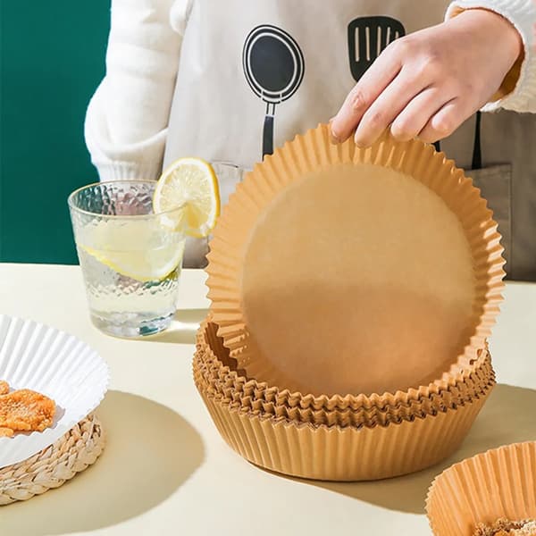 50 stycken engångs pappersinsats pappersfoder non-stick oljepapper burgerpapper bakplåtspapper för varmluftsfritös stekpanna ångkokare brun