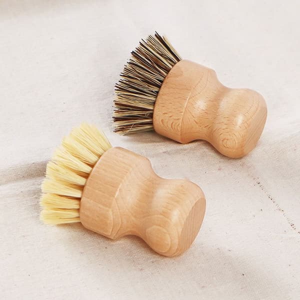 Beech Brush, Scrubber for Cleaning Dishes, Flat Pans, Kitchen Stoves, Set of 2
