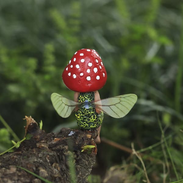 Rustikk harpiks sovende alv ornament, Genie utendørsdekor, skog