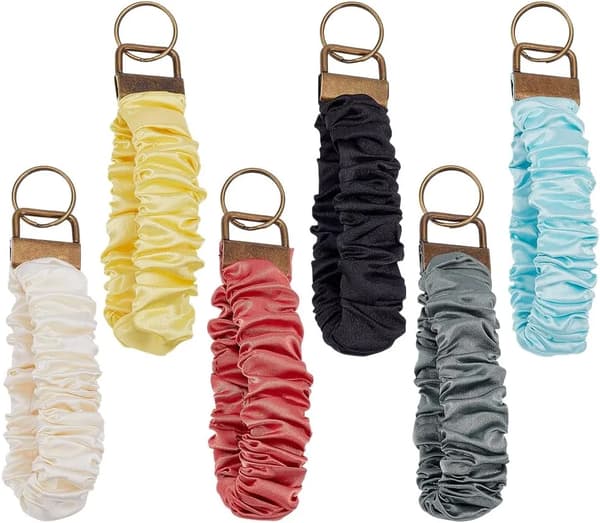 6-pak Scrunchie Nøgleringe Farverige Polyester Armbåndsnøgleringe til Kvinder Løb Hundeluftning