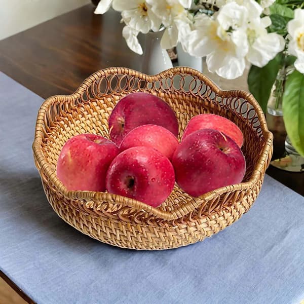 Woven Storage Basket Rattan Decorative Basket Woven Serving Baskets Fruit Bowl for Vegetables Table Decoration