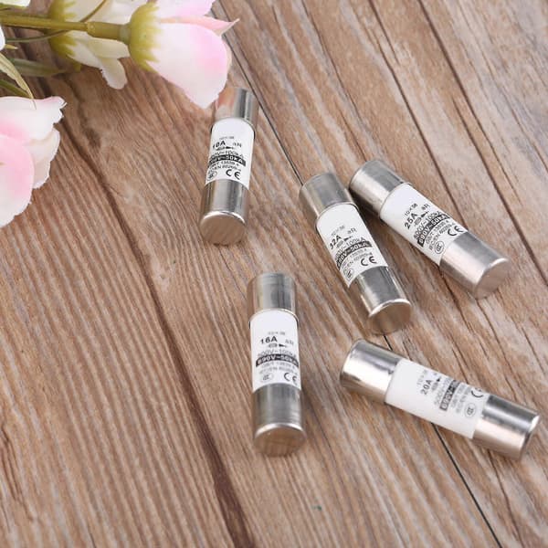 Ceramic Fuses Set Ceramic Electrical Fuses Set Fast Ceramic Fuses Set Secure Your Electrical Installations 25A 25A