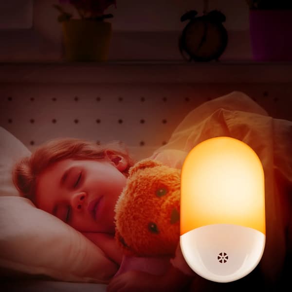 Plug-in menneskekroppsinduksjon, lydlys fjernkontroll, energi
