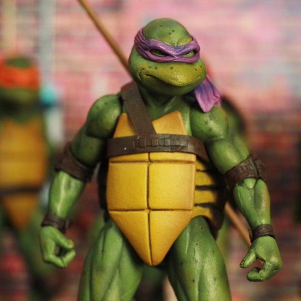 NECA Teenage Mutant Ninja Turtles 1990 Movie Edition TMNT Limited Edition 7-tums rörlig docka Handdocka modell prydnad Blå