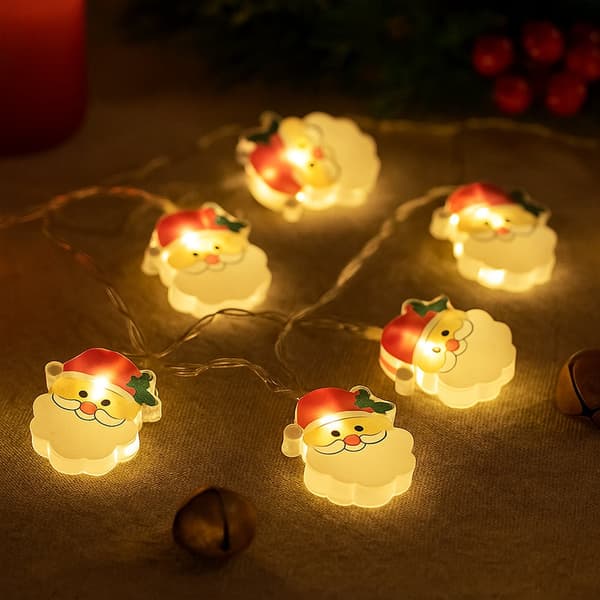 Light string 2 meters with 10 Gnomes and tree in hat - Battery operated - 140