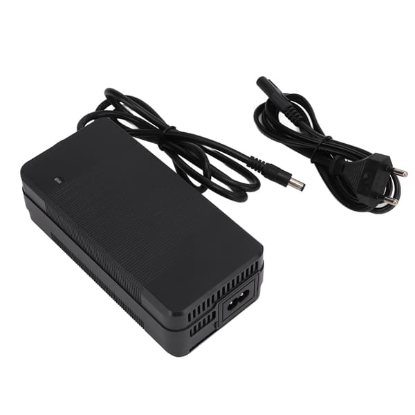 42V 3A batterilader strømforsyningsadapter litiumbatterilader for elektrisk sparkesykkel 100‑240V EU-plugg