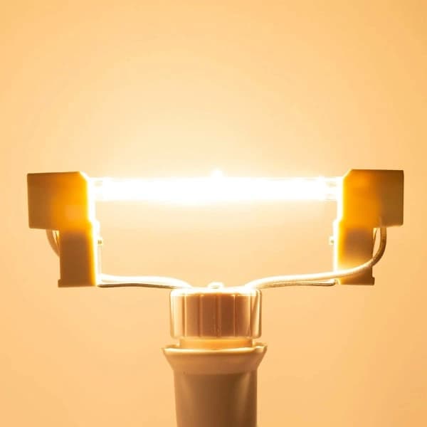 8-pakning R7S halogenlampe 118mm 300W dimbar AC220-240V