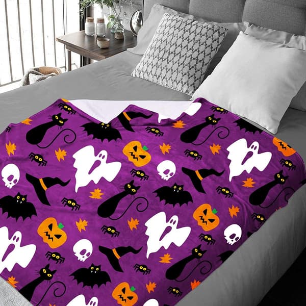 Flonelstæppe Halloween Græskar Lilla Spøgelse Flagermus Spøgelse Hyggelig Blød Plys til Seng Sofa Stue Stol (150 x 125 cm)