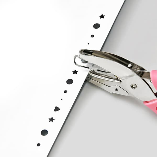 Small Single Hole Punch Comfortable Handle Compact Lightweight Handheld Hole Punch for Home Office DIY 5mm Star Hole