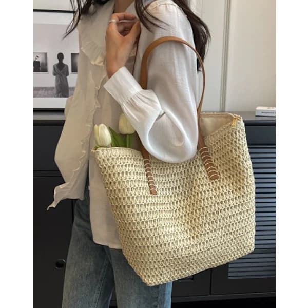 Mångsidig vävd väska dam trendig stor kapacitet pendlingsväska stråväska tote bag benvit