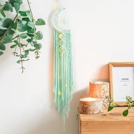 Grønn drømmefanger med lys, romdekor, boho-dekor, vegg