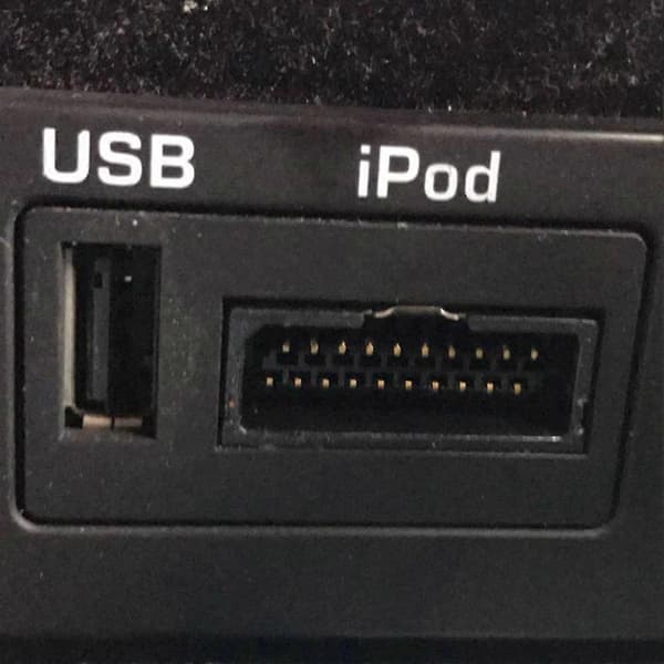 Navigation CD Player USB AUX Cable for Jaguar Land Rover Discovery 4 Range Rover Sport 2010-2011 IPOD Interface Cables