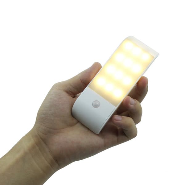 Uppladdningsbar LED infraröd Human Body Sensing Lampa Sovrumsskåp