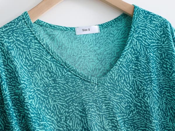 Pyjamas för kvinnor i bomull, sovkläder, kortärmad tröja, capribyxor, sött levande tryck, blågrön, stor Bluish Green Large