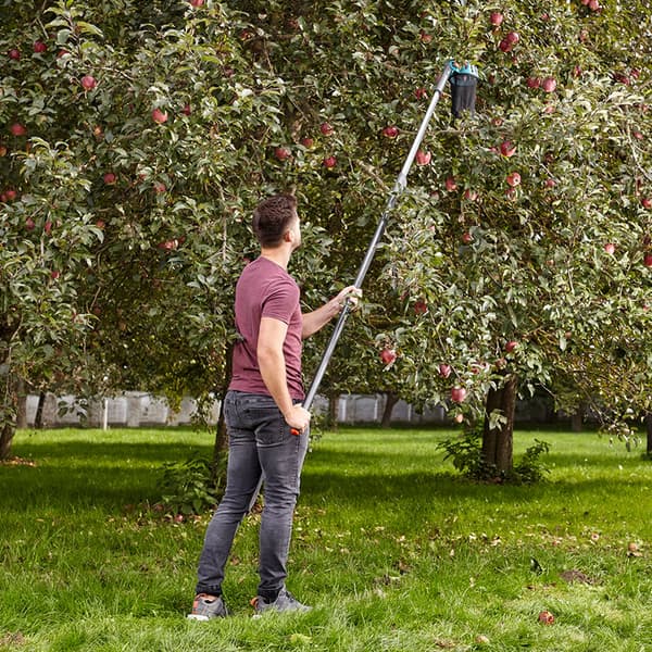 Fruktplukker: praktisk høsteverktøy, passer til alle håndtak