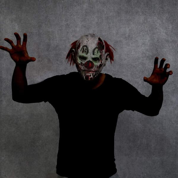Halloween läskig ond clownmask skrämmande ansikte zombie kostym