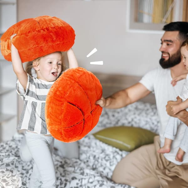 Sportspude Fluffy Blød Pyntepude Sød Formet Sports De
