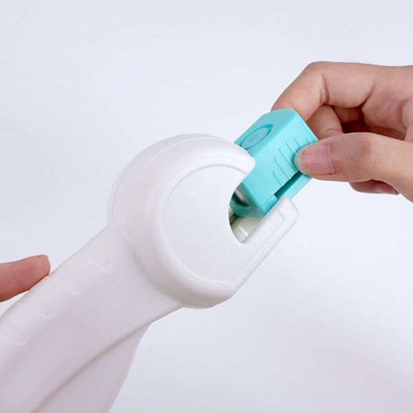 Artistic Hollow Document Hole Punch Craft Tool Plastic for Home Office