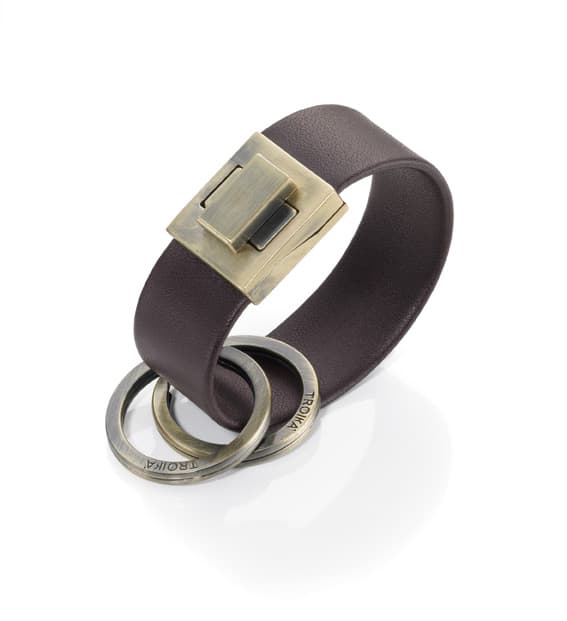 Elegant Nyckelring i brunt läder - TURN - Julklapp Present brun brown