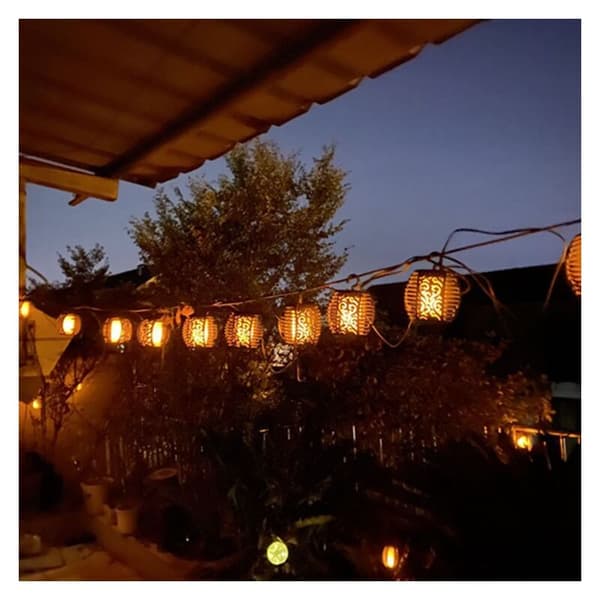 Utendørs solcellelamper LED-flammelys hagebelysning hagefest Halloween-dekorasjon vanntette solcellelamper
