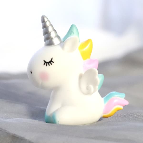 3D enhjørning dukke cupcake-topp (2 stk 5,5 * 8,5 cm), cupcake-topper C C