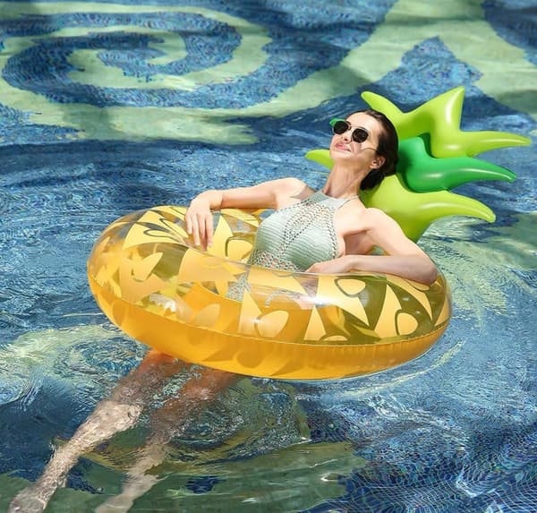 Inflatable Pool Float Adult Swim Ring Large Inflatable Pineapple Buoy for Pool Multifunctional Inflatable Hammock, with Cup Holder Summer Water T