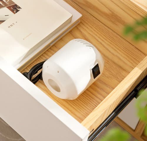 Elektrisk luftpump för komprimering av vakuumförvaringspåsar (vit)