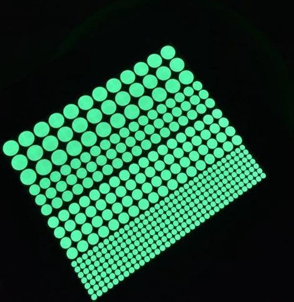 Glow-in-the-dark wall stickers / Children's room / Ceiling and wall decoration / Starry sky / Dots