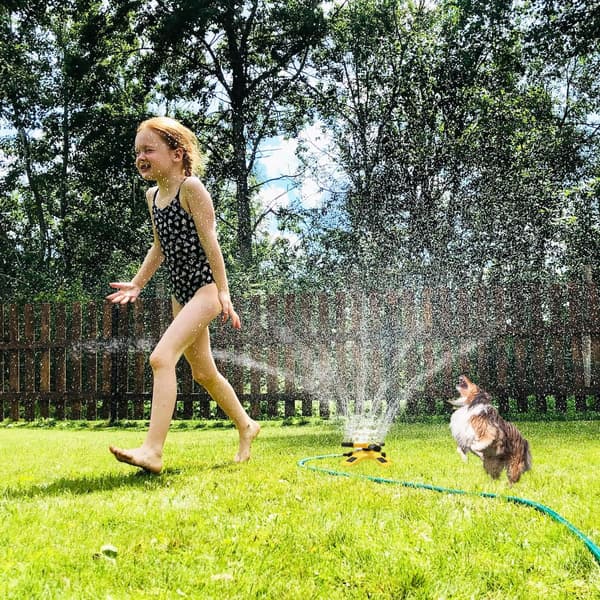 Gressvanningssprinkler Barn Vannleker Barn Utendørs