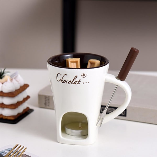 Tuikkukynttilällä toimiva fondue-setti, keraaminen sulatusastia suklaalle ja jälkiruoalle Beige