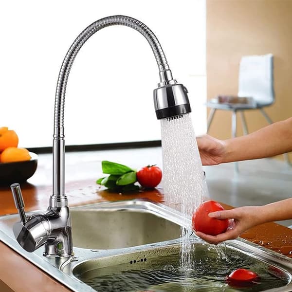 360° Single-Lever Brass Kitchen Faucet with Connection Hoses