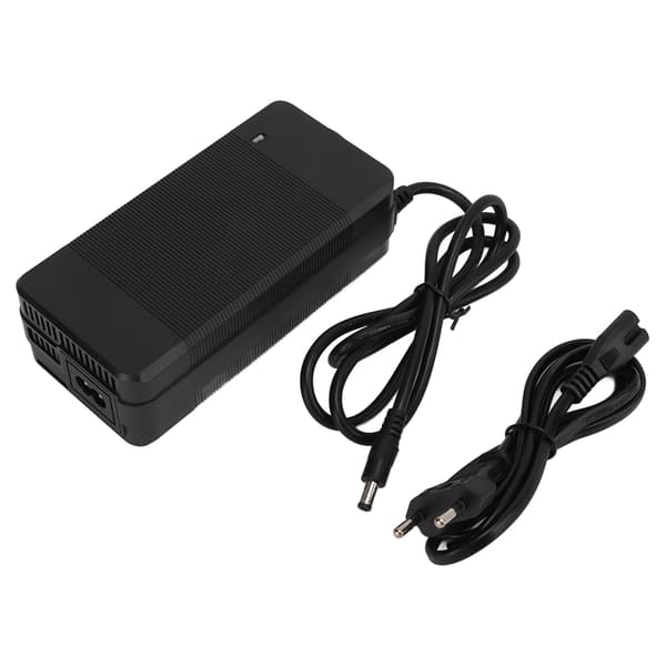 42V 3A batterilader strømforsyningsadapter litiumbatterilader for elektrisk sparkesykkel 100‑240V EU-plugg