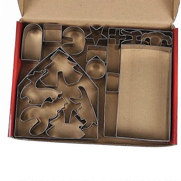 18 pcs 3D Christmas Scene Stainless Steel Cookie Cutter Set Cake Mold