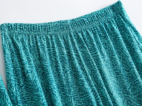 Pyjamas för kvinnor i bomull, sovkläder, kortärmad tröja, capribyxor, sött levande tryck, blågrön, stor Bluish Green Large