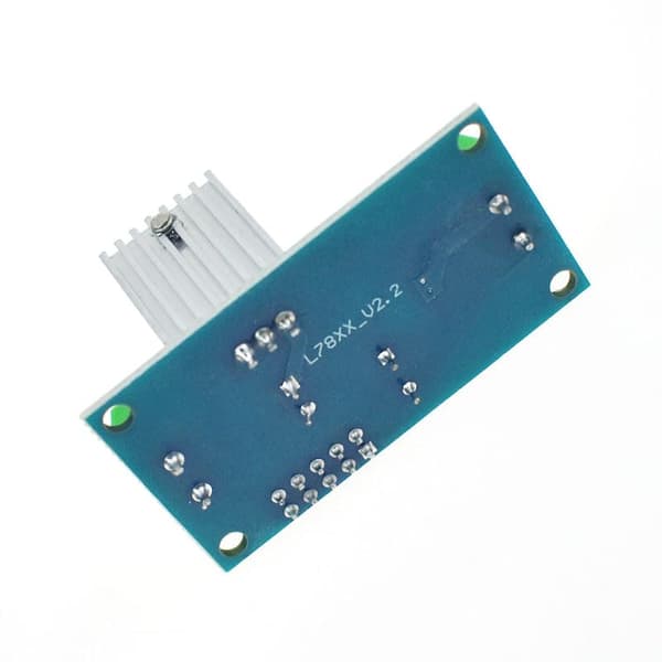 10 kpl LM7805 kolmipisteinen 5V-säädin