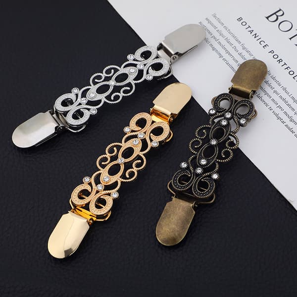 3 kpl paitapidike silkkihuivin solki
