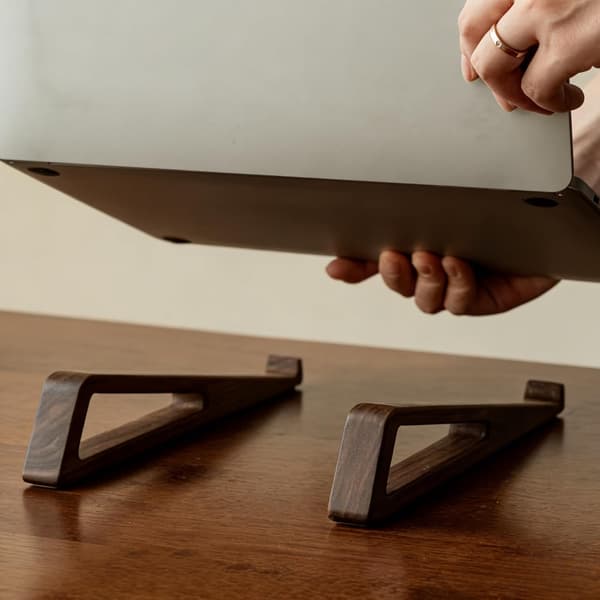 2-delt ergonomisk bambu laptopstativ, bærbart læsebord til bøger, tablets og laptops