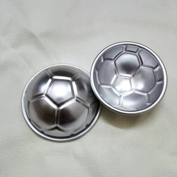 9 cm x 4 cm aluminiumkageform, 3D fodbolddesign, 3 størrelser, aluminiumkageform, halv pose [DB]