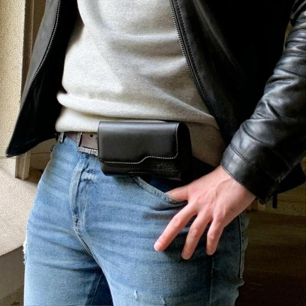 Leather Protective Case with Belt Clip and Magnetic Closure for 13 Mini and 12 Mini Devices